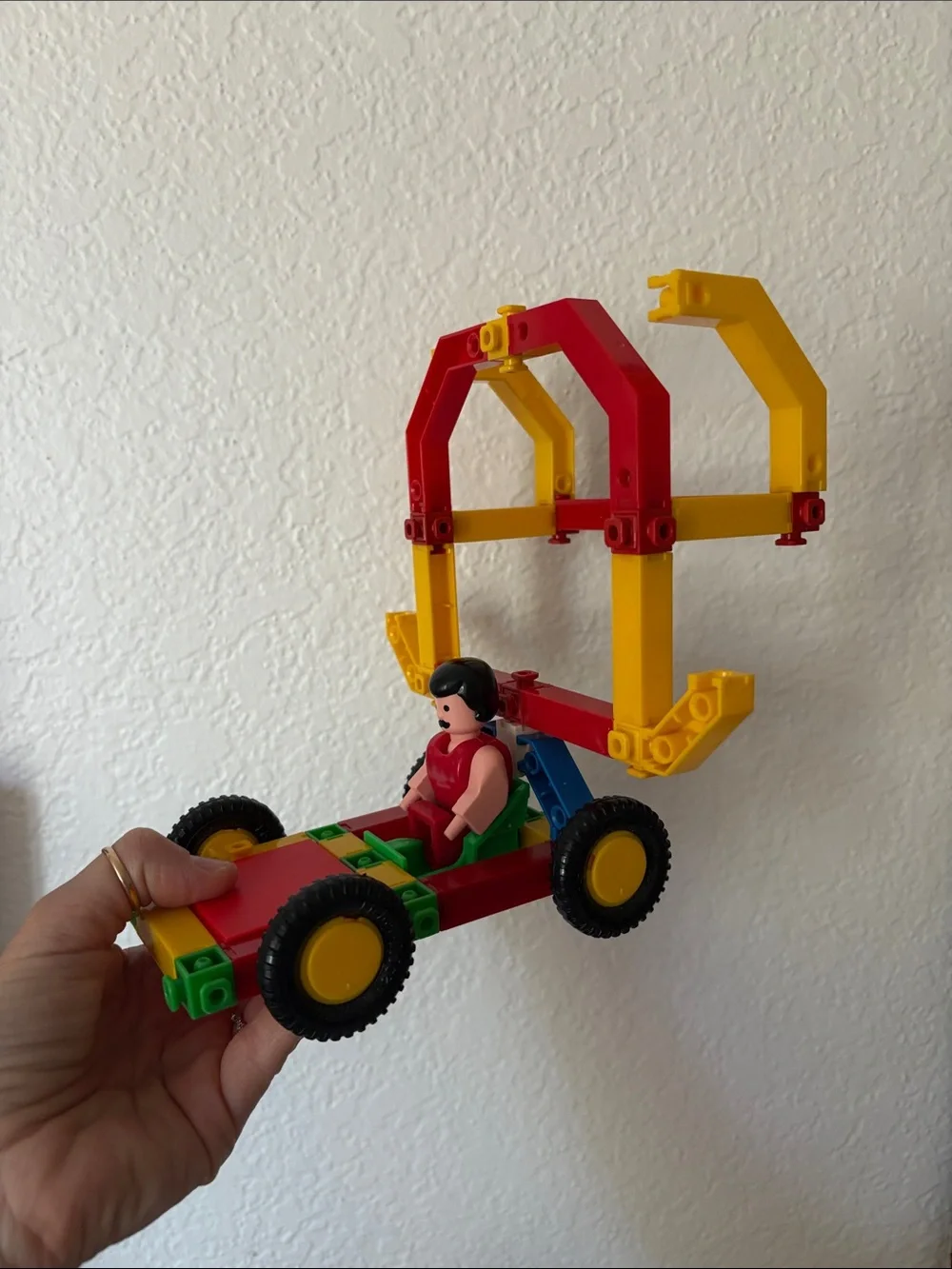 VINTAGE Fisher-Price Basix Construx Kids Building Set